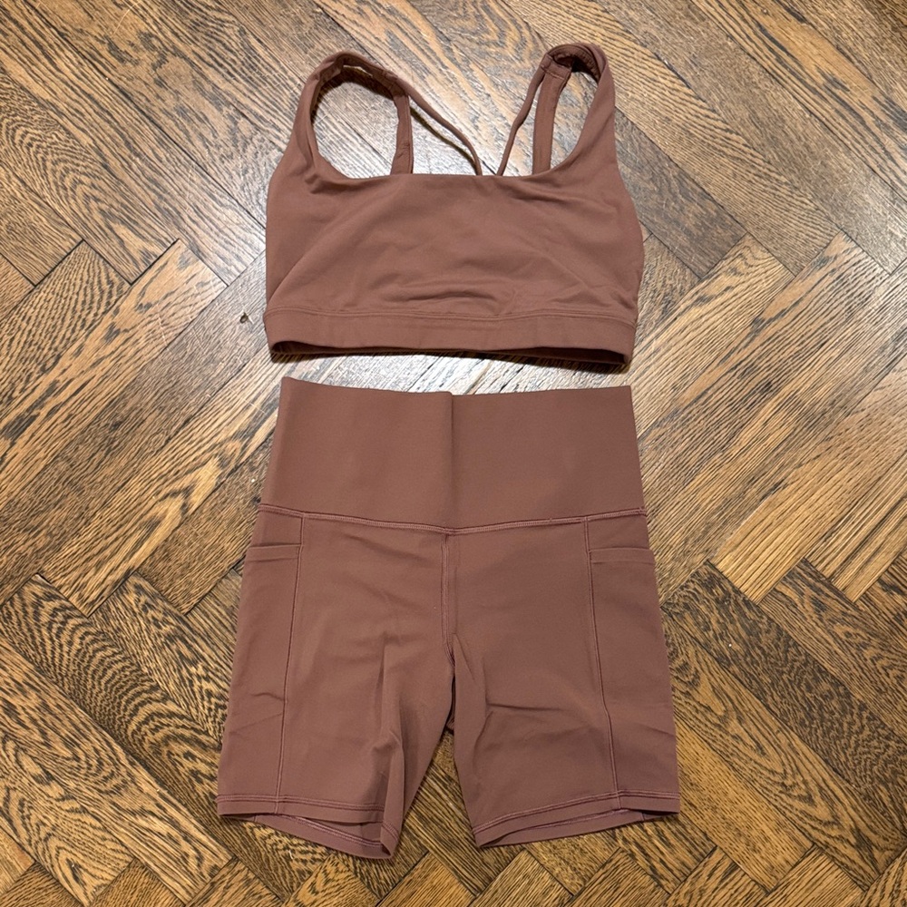 Athleta Salutation Bike Shorts & Sports Bra